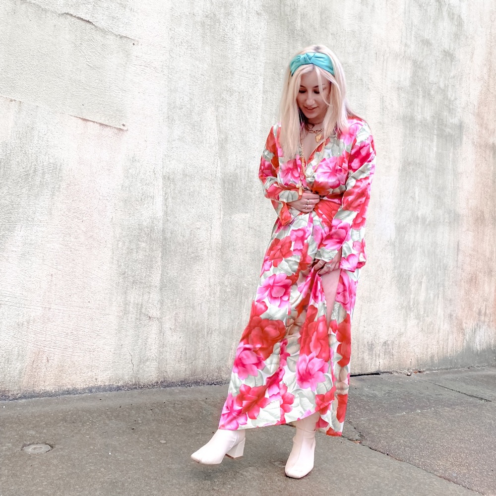 Vintage 70’s Nightgown✨ - Picture 2 of 4